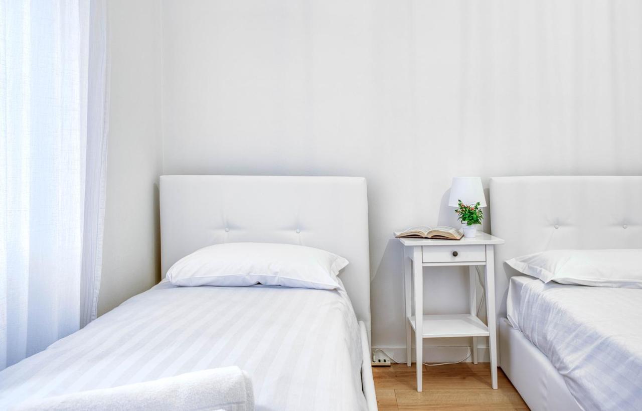 Joivy Warm And Inviting Flat With Balcony Apartment มิลาน ภายนอก รูปภาพ