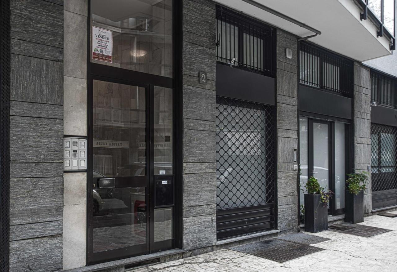Joivy Warm And Inviting Flat With Balcony Apartment มิลาน ภายนอก รูปภาพ